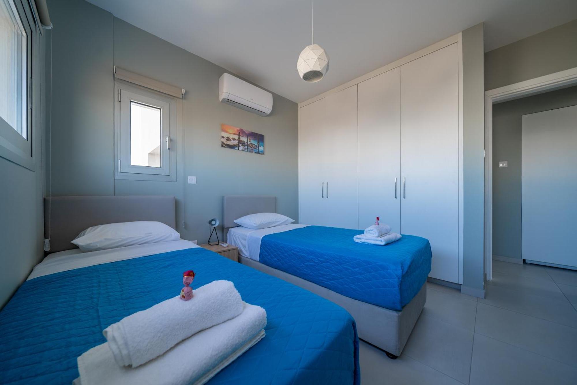 Majestic Sunset Salt Lake Views 300M From Beach Larnaka Exterior foto