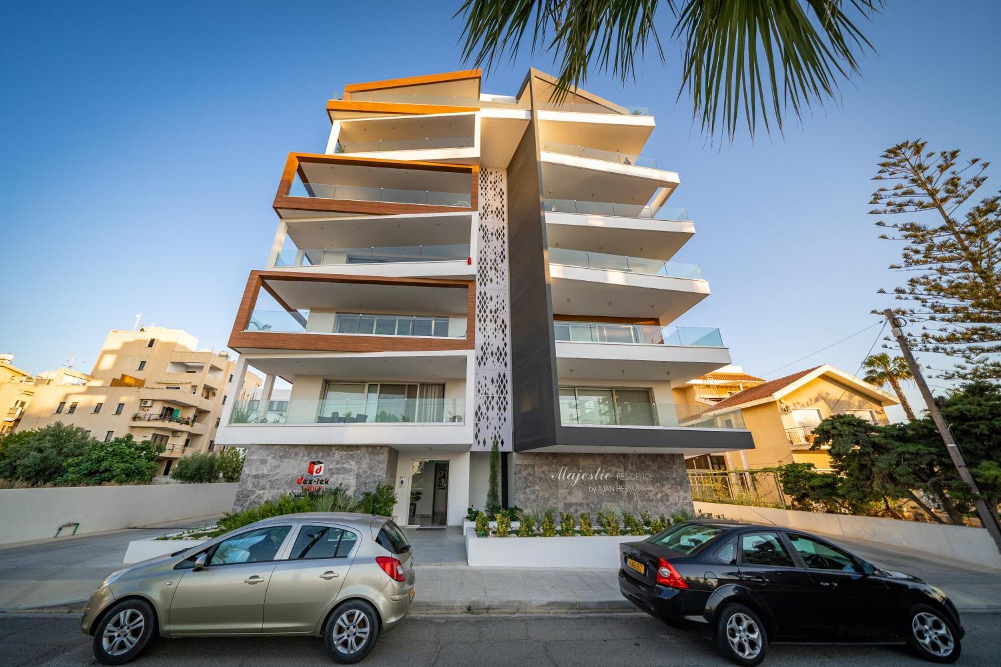 Majestic Sunset Salt Lake Views 300M From Beach Larnaka Exterior foto